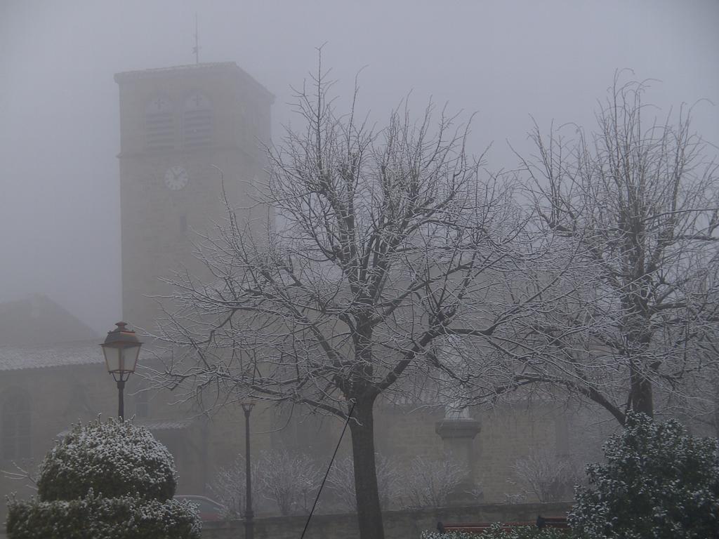 Cellier De La Fontaine Villa Saint-Georges-en-Couzan Bilik gambar