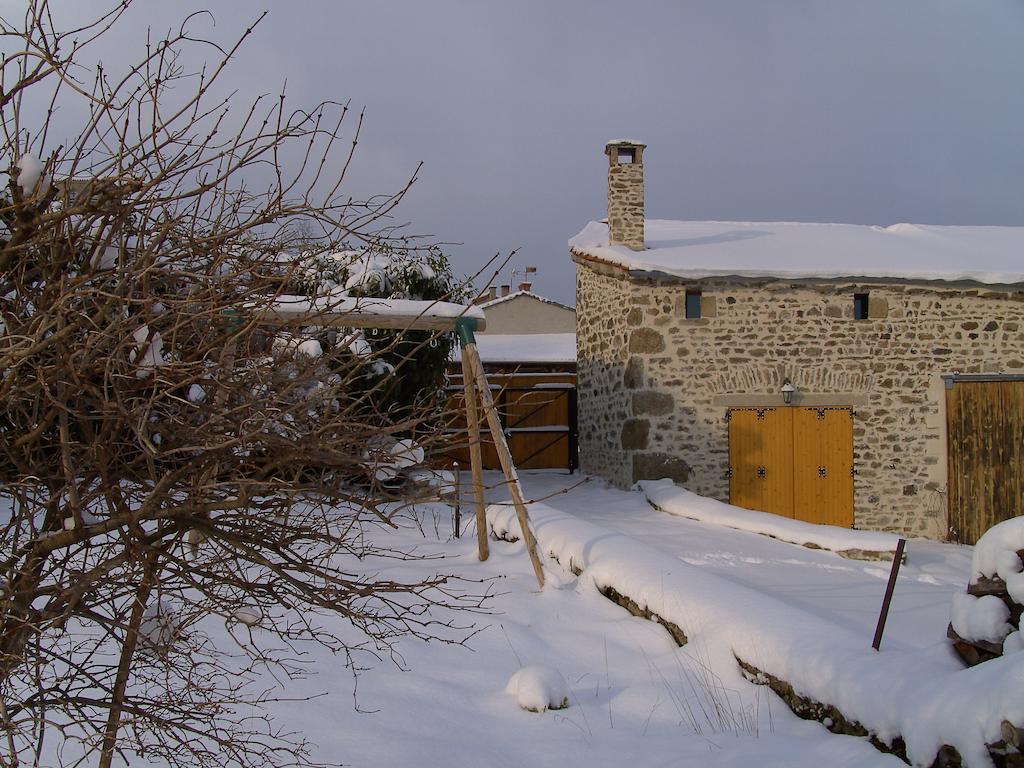 Cellier De La Fontaine Villa Saint-Georges-en-Couzan Bilik gambar